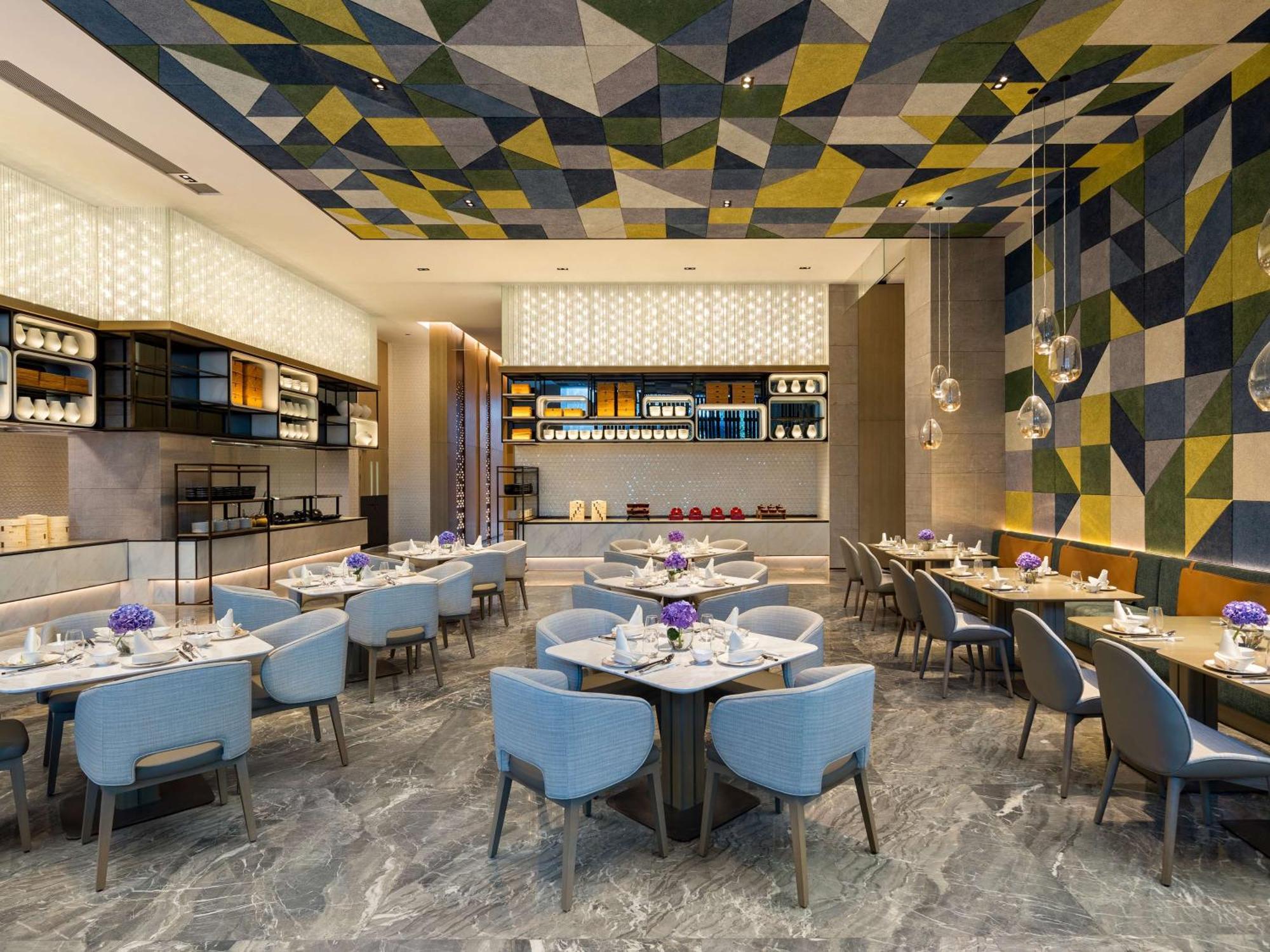 Doubletree By Hilton Kunming Airport Hotel Exterior photo